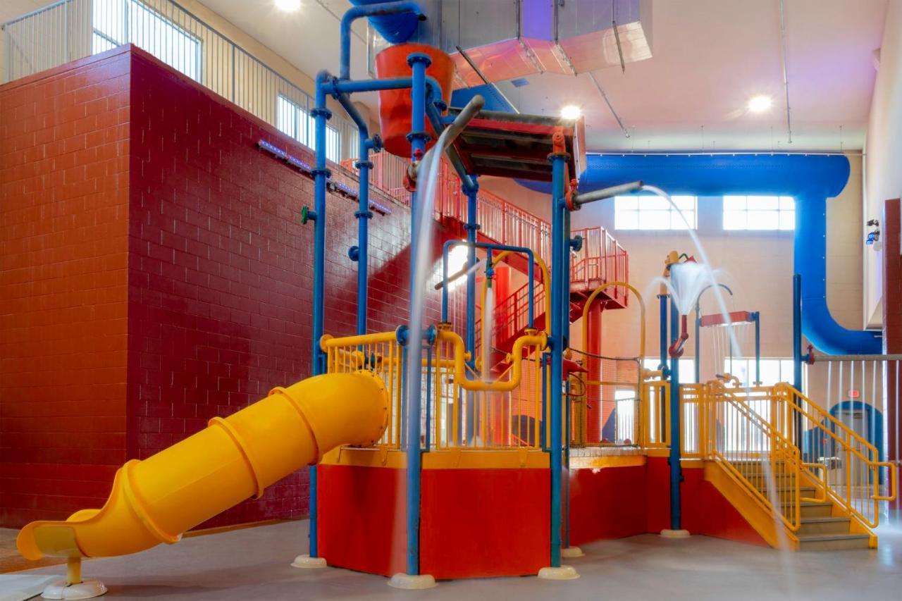 Holiday Inn Omaha Downtown - Waterpark By Ihg Экстерьер фото